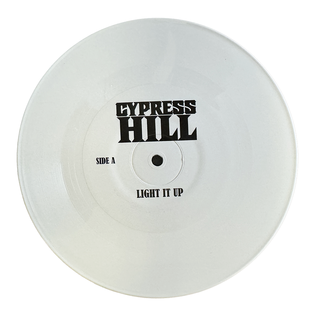 Tres Equis Light it Up Bundle